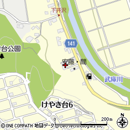 兵庫県三田市下井沢332周辺の地図