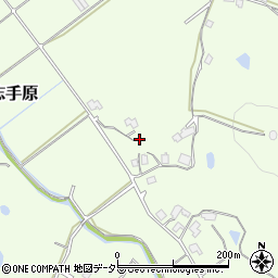 兵庫県三田市志手原678-2周辺の地図