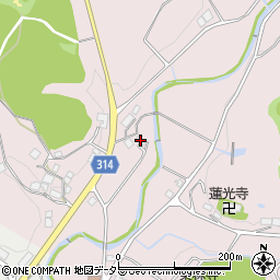 兵庫県三木市吉川町冨岡26周辺の地図