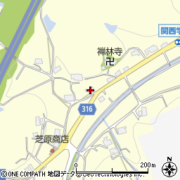 兵庫県三田市上内神586-2周辺の地図