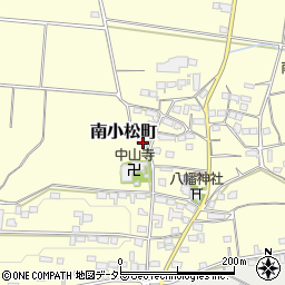 三重県四日市市南小松町1585-2周辺の地図