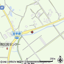 兵庫県三田市志手原371-2周辺の地図