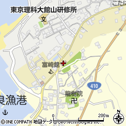 富崎地区公民館周辺の地図