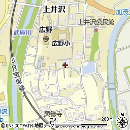兵庫県三田市下井沢124周辺の地図