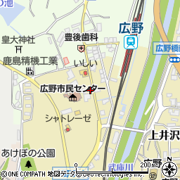兵庫県三田市上井沢24周辺の地図