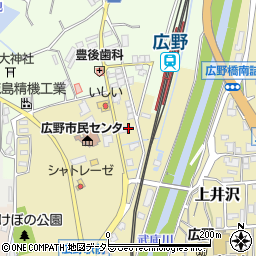 兵庫県三田市上井沢19周辺の地図