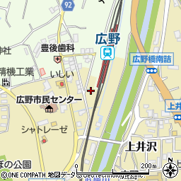 兵庫県三田市上井沢13周辺の地図