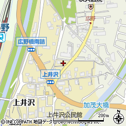 兵庫県三田市上井沢520周辺の地図
