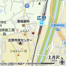 兵庫県三田市上井沢18周辺の地図