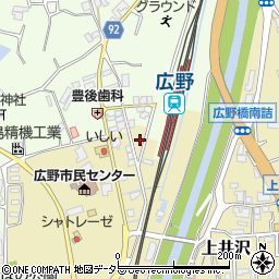 兵庫県三田市上井沢16周辺の地図