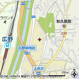 兵庫県三田市上井沢558周辺の地図