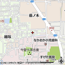 京都府長岡京市うぐいす台15-2周辺の地図