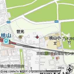 京都府京都市伏見区桃山町松平武蔵18-2周辺の地図