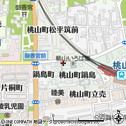ファミリーマート桃山御香宮前店周辺の地図