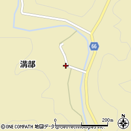 岡山県加賀郡吉備中央町溝部677周辺の地図