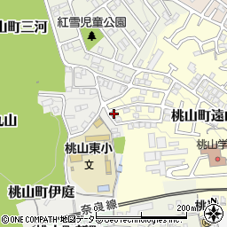 京都府京都市伏見区桃山町遠山28-37周辺の地図