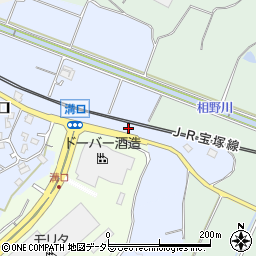 兵庫県三田市溝口8周辺の地図