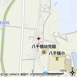 兵庫県神崎郡福崎町八千種195周辺の地図