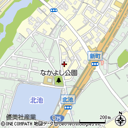 兵庫県加東市新町233-6周辺の地図