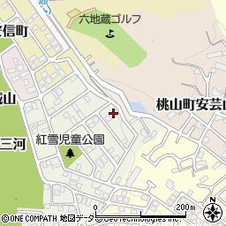 京都府京都市伏見区桃山紅雪町94周辺の地図