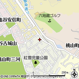 京都府京都市伏見区桃山紅雪町31周辺の地図