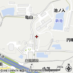 愛知県岡崎市丸山町亀山周辺の地図