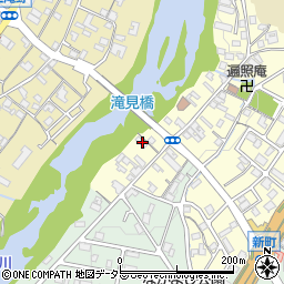 兵庫県加東市新町21周辺の地図