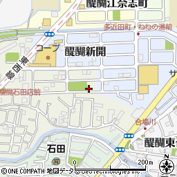 京都府京都市伏見区石田大受町17-10周辺の地図