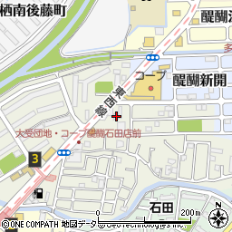 京都府京都市伏見区石田大受町32-43周辺の地図