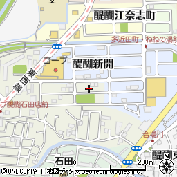 京都府京都市伏見区石田大受町18-18周辺の地図