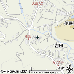 静岡県伊東市吉田731周辺の地図