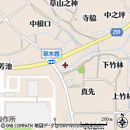 ファミリーマート阿久比草木店周辺の地図