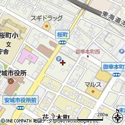 愛知県安城市御幸本町11周辺の地図