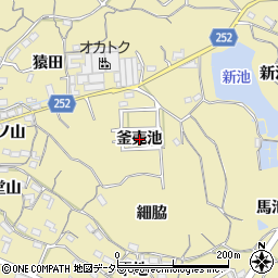 愛知県知多市岡田（釜売池）周辺の地図