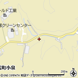 京都府亀岡市東別院町小泉朽ケ谷8-3周辺の地図
