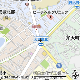 愛知県安城市新田町弁天前周辺の地図