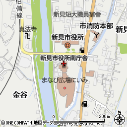 新見市役所総務部　記者クラブ周辺の地図