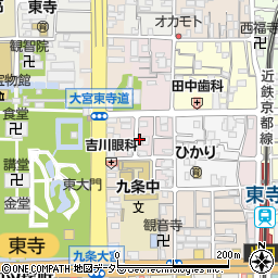 京都府京都市南区西九条南小路町21周辺の地図