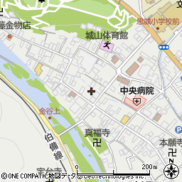 岡山県新見市新見883-1周辺の地図