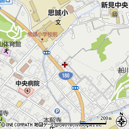 岡山県新見市新見1342-2周辺の地図