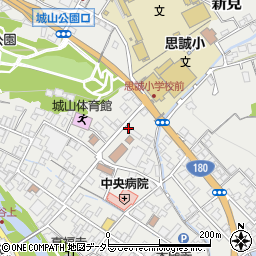 岡山県新見市新見1215周辺の地図