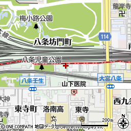 京都府京都市南区八条町477周辺の地図