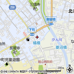 有限会社岩井洋品店周辺の地図