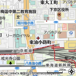 京都府京都市下京区東油小路町周辺の地図