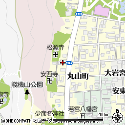 円山マンション周辺の地図