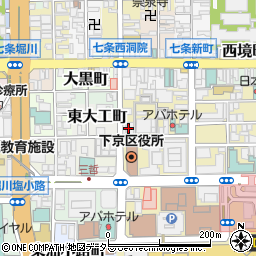 京都府京都市下京区東塩小路町607周辺の地図