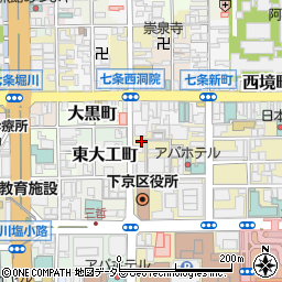 京都府京都市下京区東塩小路町607-16周辺の地図