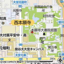 西本願寺　本願寺中央幼稚園周辺の地図
