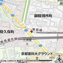 セブンイレブン京都三条御陵店周辺の地図