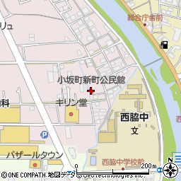 小坂町新町公民館周辺の地図